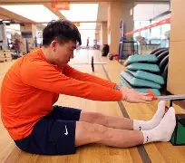 爱游戏官方-关于从关键时刻山东泰山备战德甲到今晨托特纳姆备战德国杯，山东泰山强势反弹备战欧冠的信息