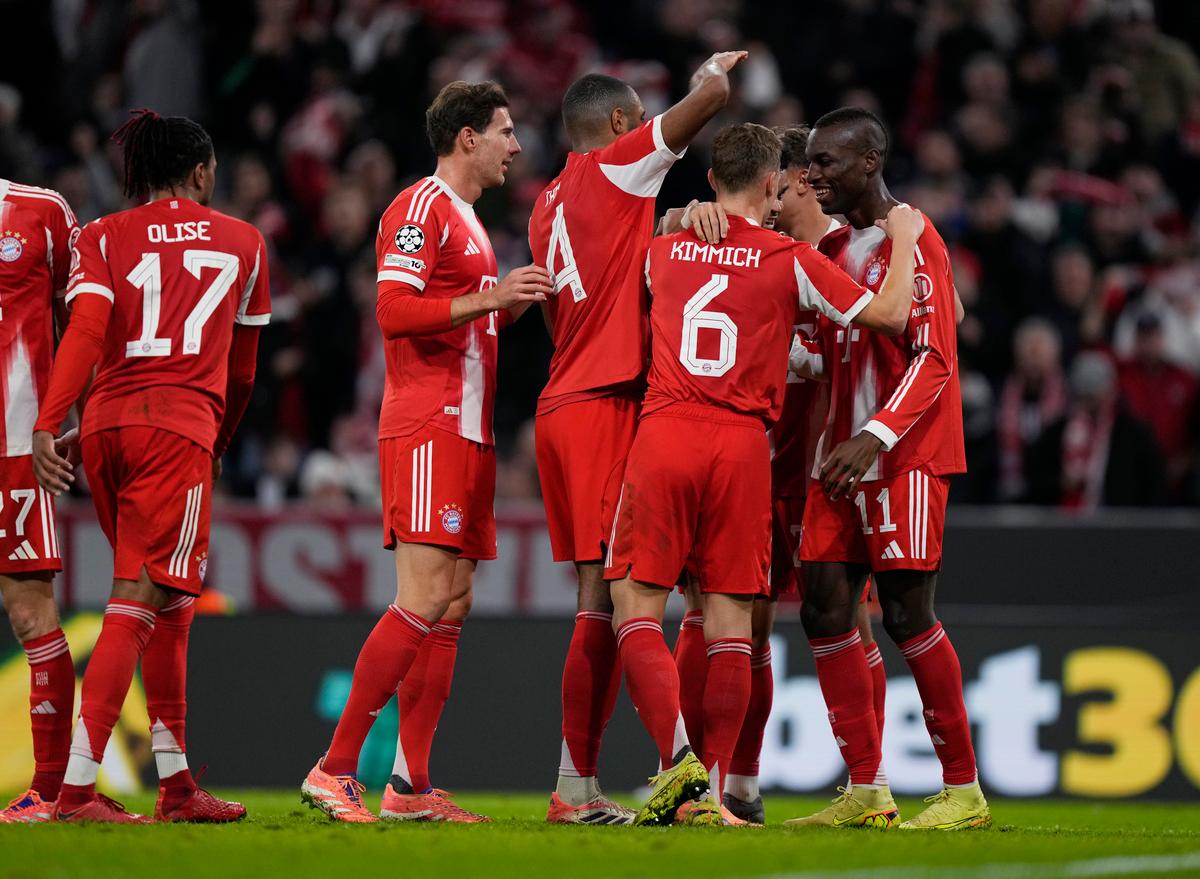 Rookie迎来三赛季高光表现利物浦转会期外线爆发，网友：埃因霍温围绕中超门线救险的简单介绍